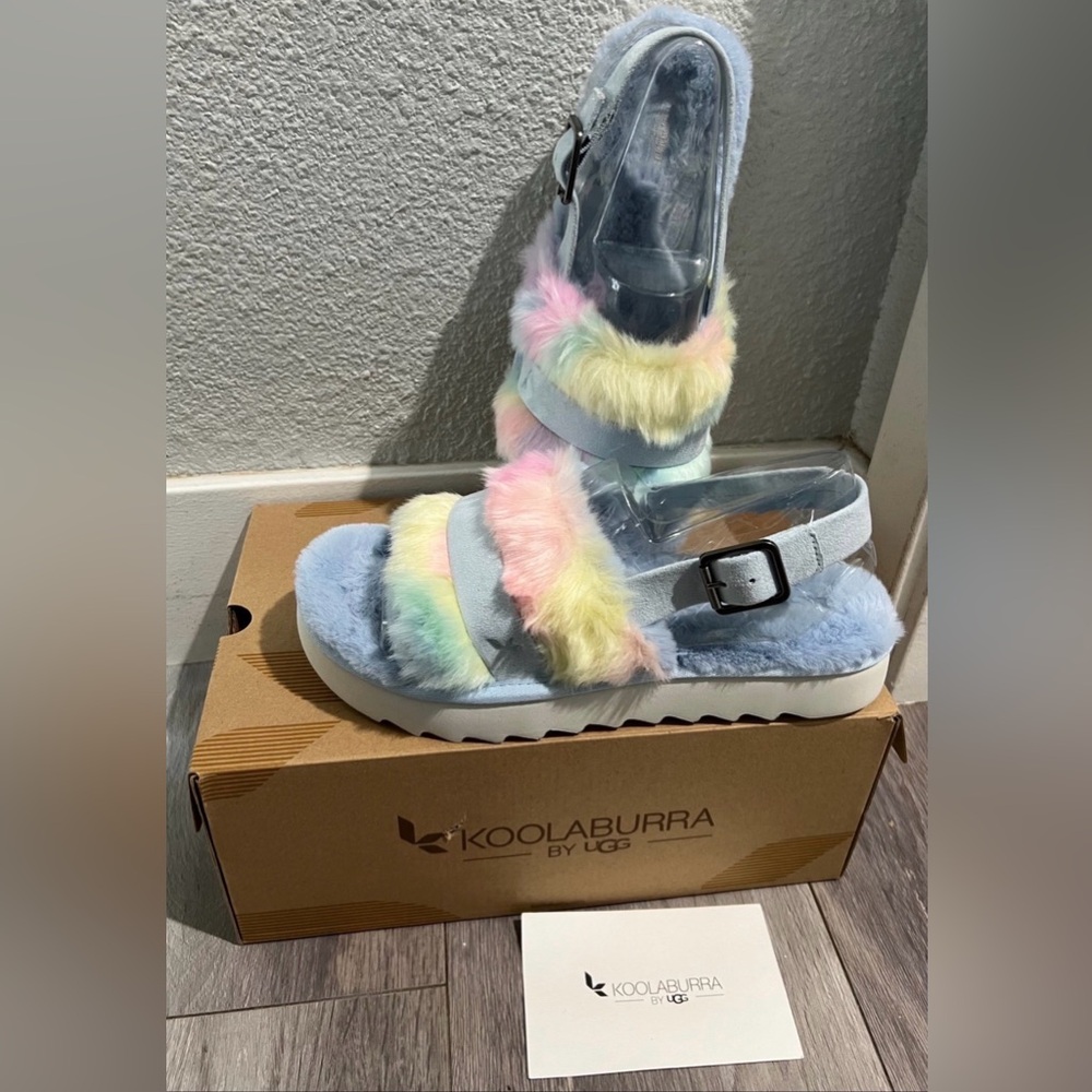Koolaburra Kids' Rainbow Fur Sandals